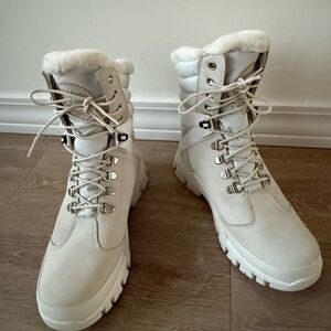 Sorel Women's Cream Winter Boots